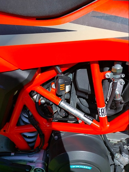 KTM 690 ENDURO R 9 of 25
