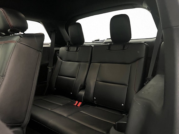 Ford Explorer 24 of 30