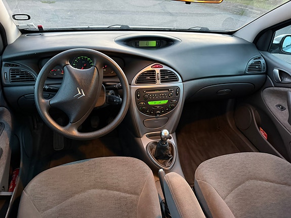 Citroen C5 6 of 8