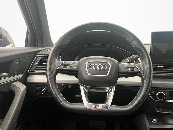 Audi Q5 19 of 30