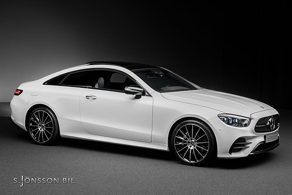 Mercedes-Benz E300 6 of 20
