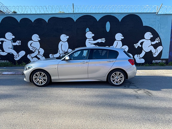 BMW 116d 4 of 5