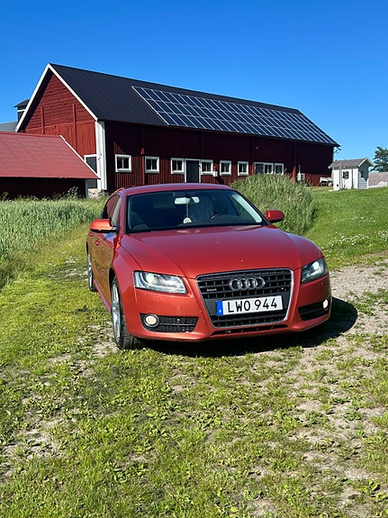 Audi A5 2 of 5