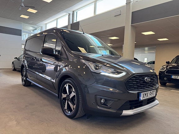 Ford Transit Connect 3 of 5
