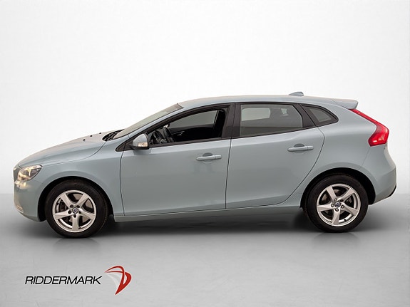 Volvo V40 4 of 5