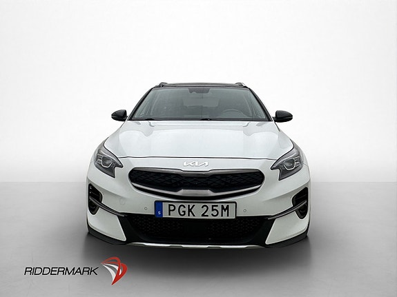 Kia XCeed 2 of 5