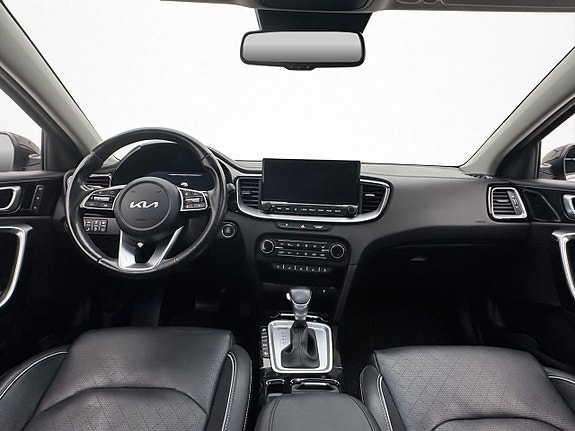 Kia XCeed 13 of 30