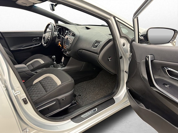 Kia Ceed 13 of 26
