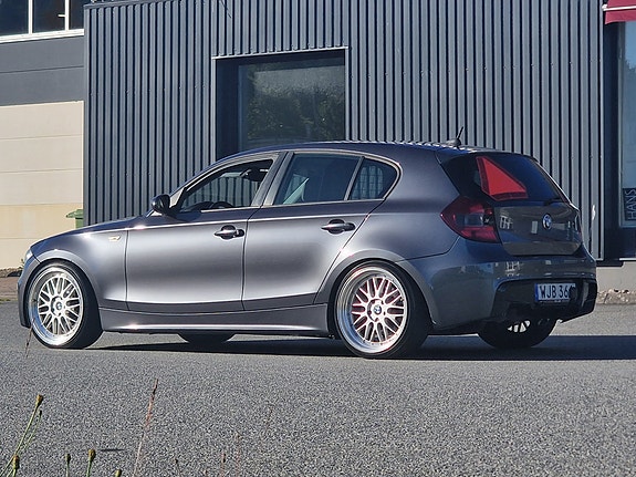 BMW 120d 6 of 10