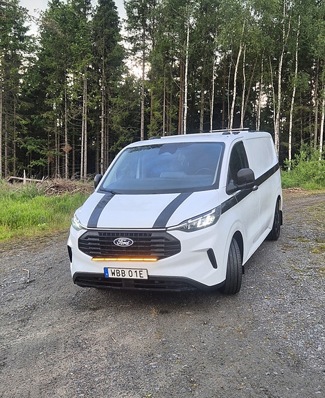 Ford Transit Custom 4 of 5