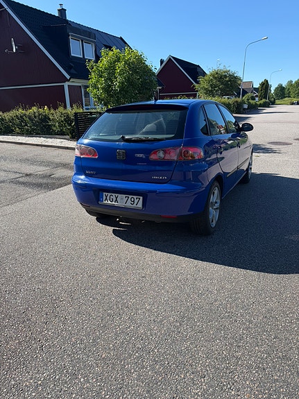 Seat Ibiza 3 of 5