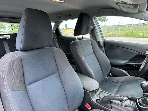 Honda Civic 10 of 18