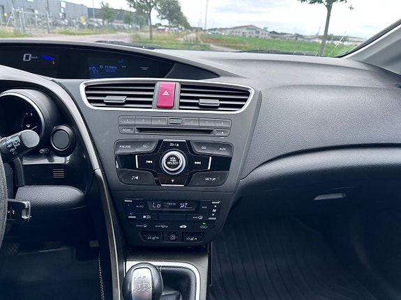 Honda Civic 15 of 18