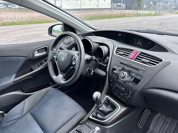 Honda Civic 11 of 18