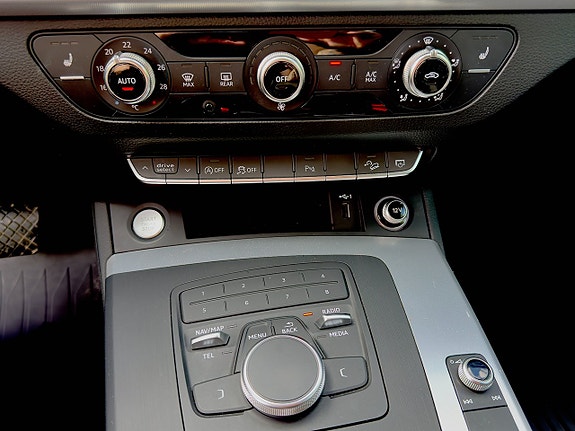 Audi Q5 16 of 19
