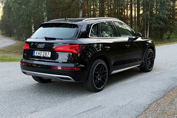 Audi Q5 3 of 18