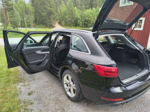 Audi A4 9 of 10