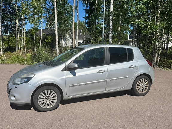 Renault Clio 3 of 5