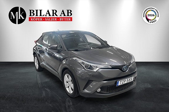 Toyota C-HR 3 of 12