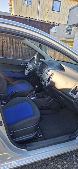 Hyundai i20 3 of 5