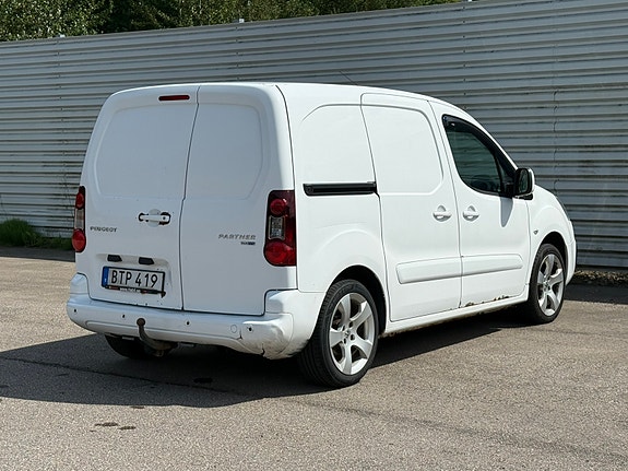 Peugeot Partner 3 of 5