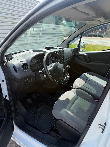 Peugeot Partner 5 of 5
