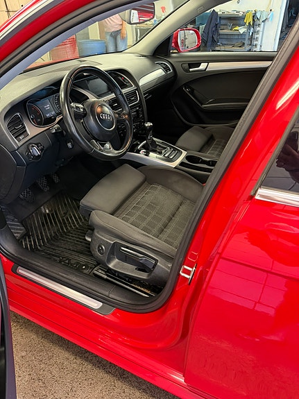 Audi A4 5 of 5