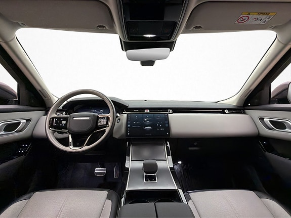 Land Rover Range Rover Velar 14 of 30