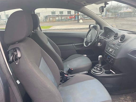 Ford Fiesta 3 of 3