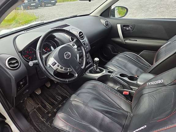 Nissan Qashqai+2 5 of 5