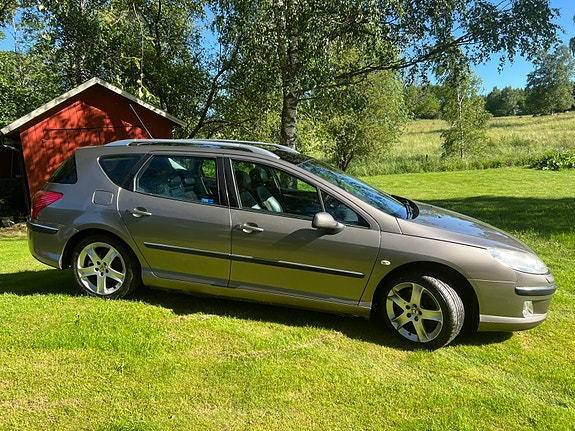 Peugeot 407 2 of 5