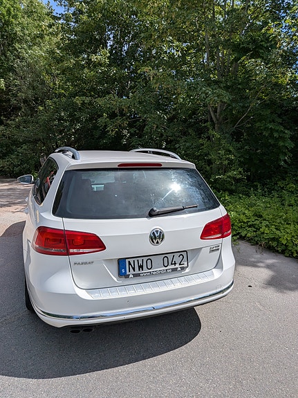 Volkswagen Passat 3 of 5