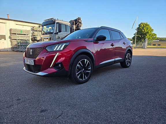 Peugeot e-2008 9 of 13