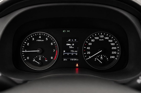 Hyundai Tucson 13 of 18