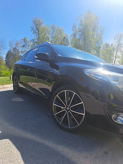 Renault Megane III 5 of 9