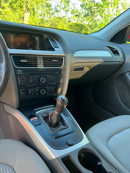 Audi A4 5 of 5