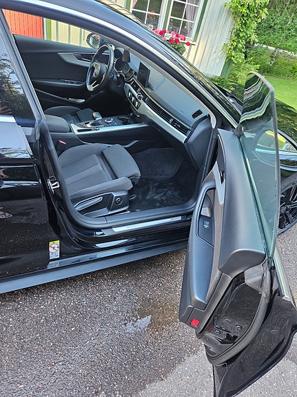 Audi A5 8 of 17