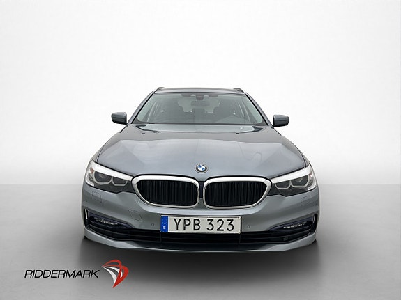 BMW 520d 2 of 5