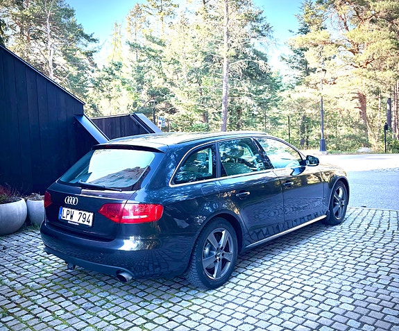 Audi A4 2 of 5