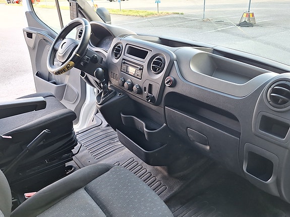 Renault Master 10 of 18