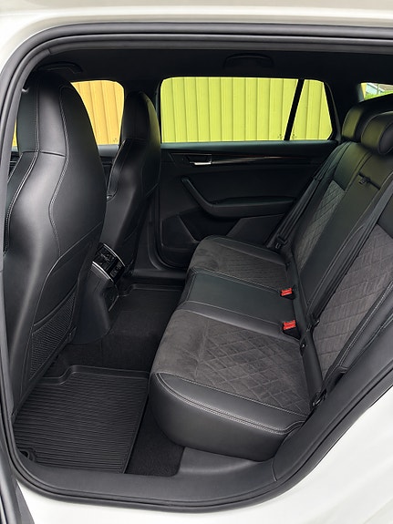 Skoda Superb 5 of 5