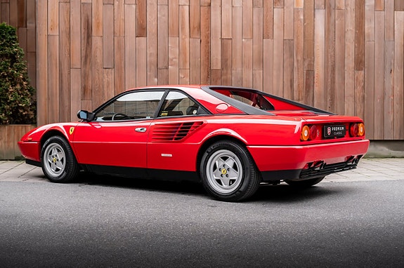 Ferrari Mondial 7 of 30