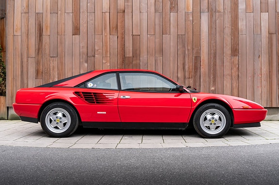 Ferrari Mondial 12 of 30