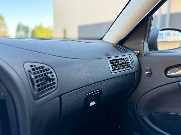 Saab 9-5 24 of 30