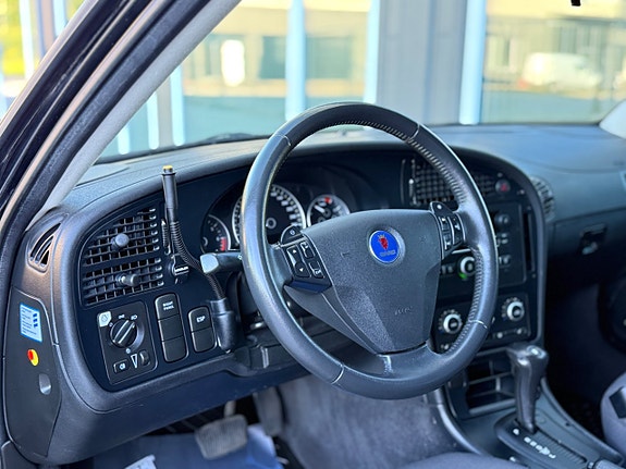 Saab 9-5 19 of 30