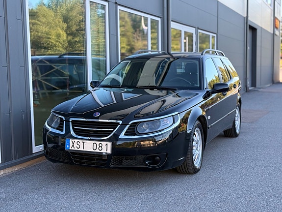 Saab 9-5 13 of 30