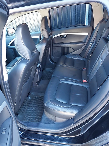 Volvo V70 6 of 6