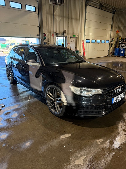 Audi A6 4 of 7