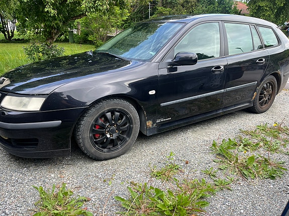 Saab 9-3 2 of 5