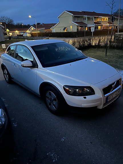 Volvo C30 3 of 4